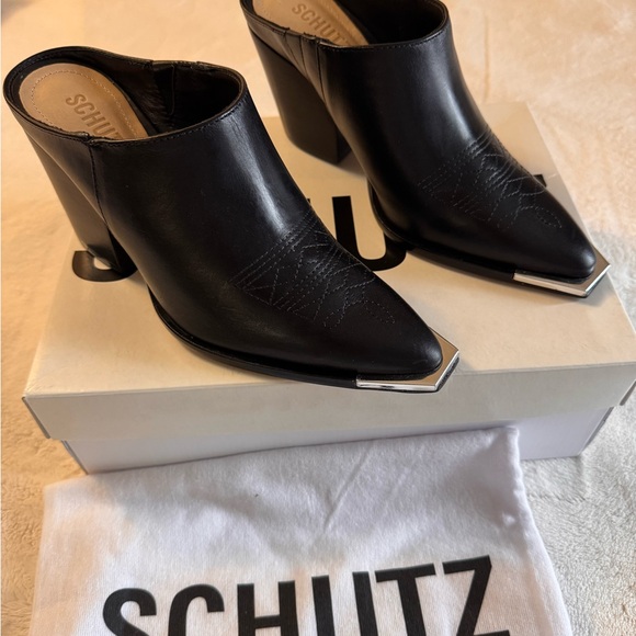SCHUTZ Alley Western Mule in black - Picture 2 of 5